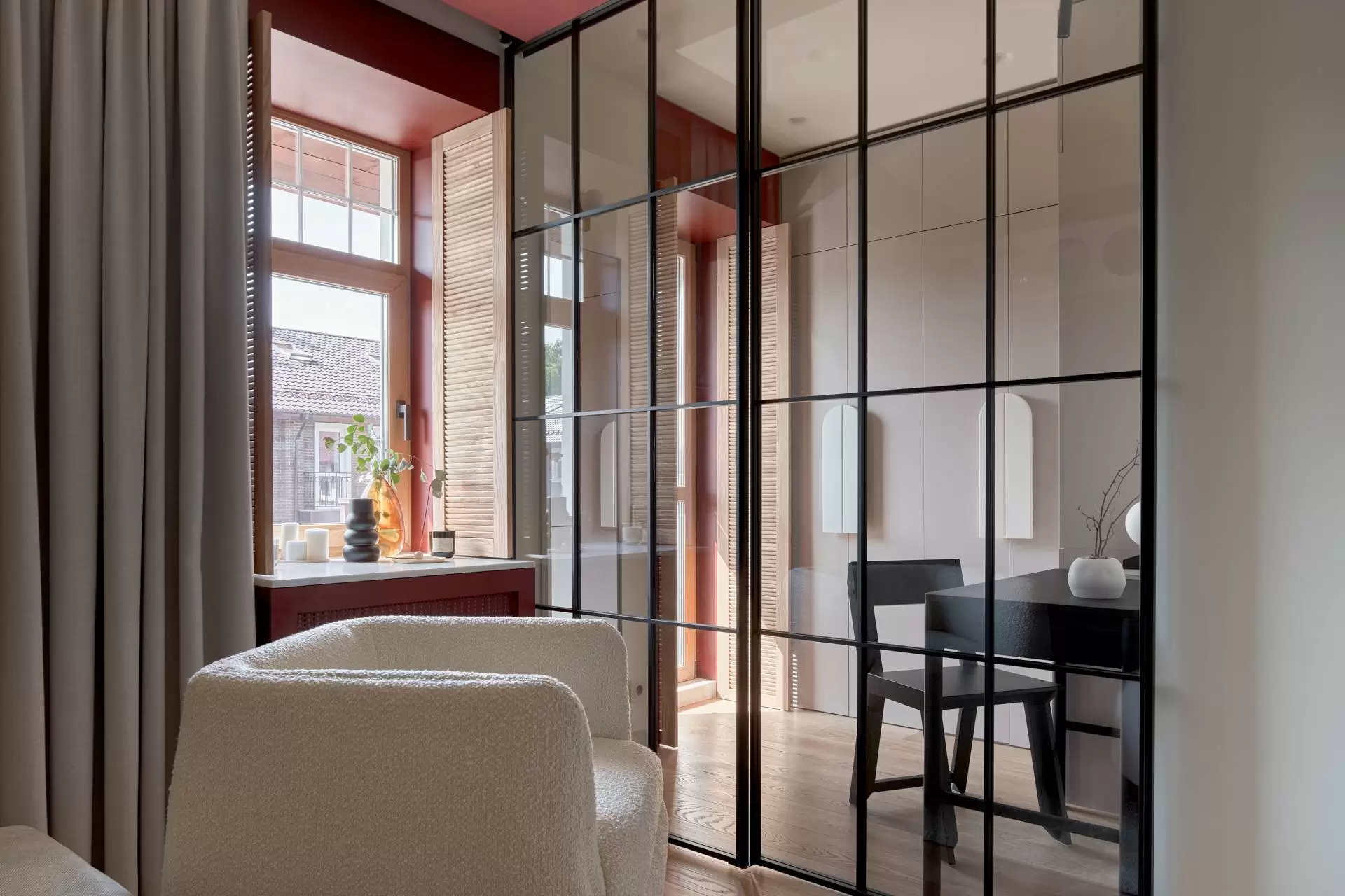 spalnya-s-bagrovym-portalom 0